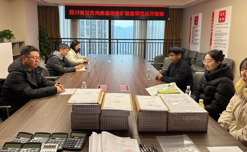 瞄定战略，，，，，，，，优化效劳——流转效劳公司招采营业奋力争先