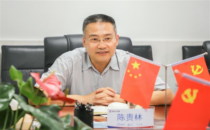 陈贵林在六〇五大队催促检查时强调，，，，，，要把党建和党风廉政建设置于冶勘事业生长的主要位置