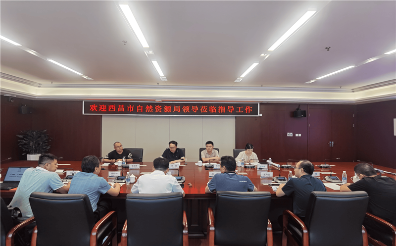 西昌市自然yd2333云顶电子游戏局局长宋斌一行到蜀鑫房产调研座谈
