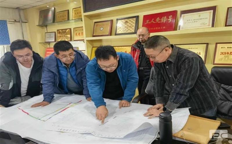 省自然yd2333云顶电子游戏投资集团矿产科技部赴松树南沟金矿督导外围勘查事情