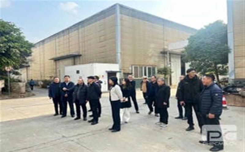 驻足优势yd2333云顶电子游戏 深化交流相助 助力新一轮找矿突破行动 ——华锋钻探迎来多家单位团结考察 