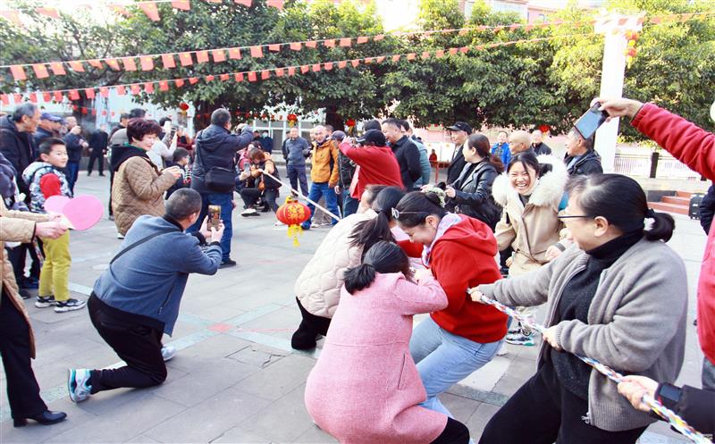 攀西公司2024年迎春游园运动带您 寻年味、拾年俗、感受中国古板文化