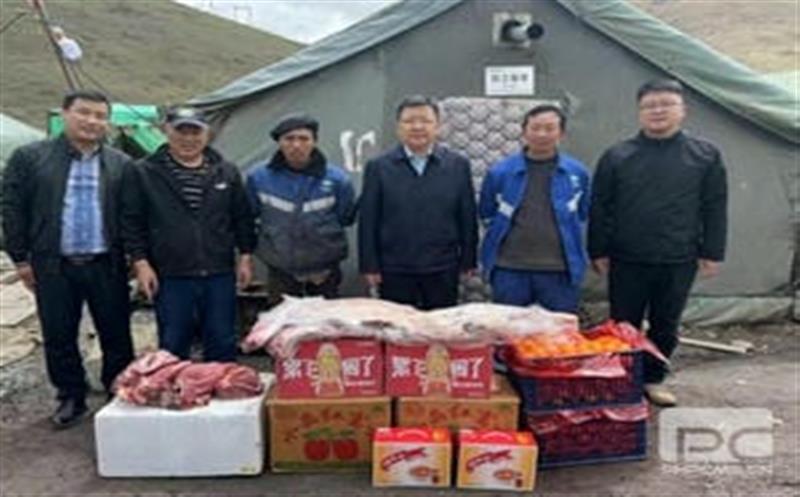 华锋钻探深入项目一线，，，，，，，协力攻坚破难题